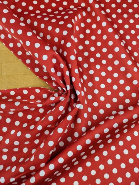 画像4: 生地：綿65％・シルク35％ 綿シルクサテンドット柄（レッド×白） (4)