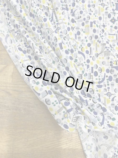 画像6: 生地：綿100％抽象的SZ柄天竺ニット（白地） (6)