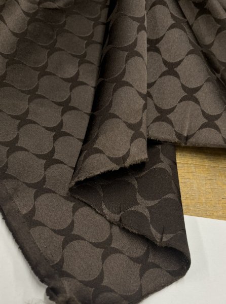 画像8: 生地：ポリエステル100％ナミナミジャガード（茶） (8)