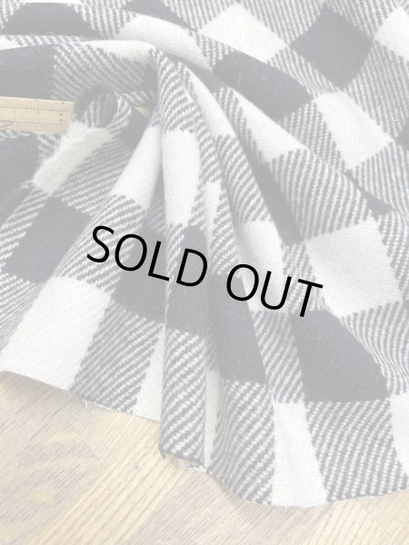 画像7: 生地：ウール厚手ブロックチェック（白×黒） (7)