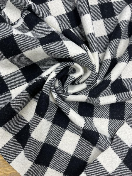 画像8: 生地：ウール厚手ブロックチェック（白×黒） (8)