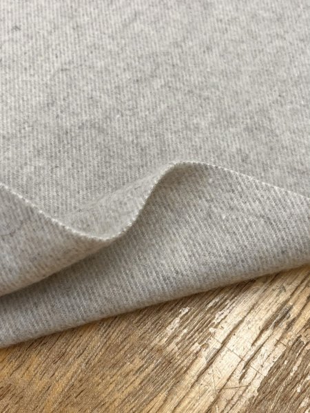 画像5: 生地： イタリー製アクリルポリ混ウール（ベージュ） (5)