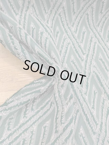 画像5: 生地：ポリ綿幾何学柄カットジャガード（グリーン） (5)