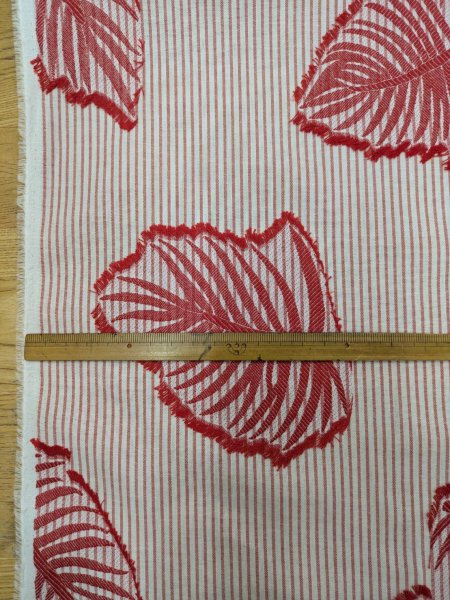 画像3: 生地：ストライプ×リーフ柄カットジャガード（白×赤） (3)
