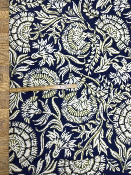 画像2: 生地：ポリエステル100％オリエンタルプリント（紺／白・緑） (2)
