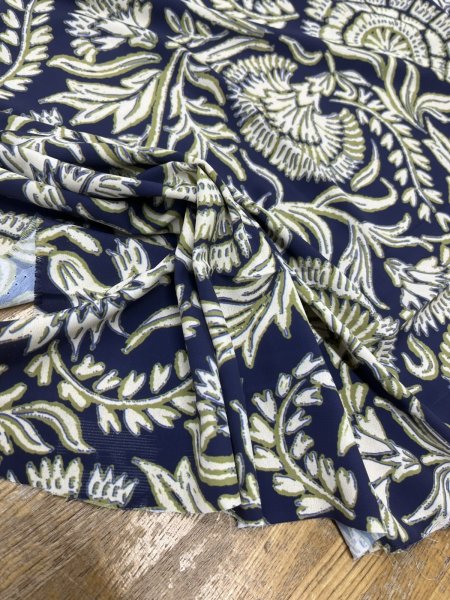 画像5: 生地：ポリエステル100％オリエンタルプリント（紺／白・緑） (5)