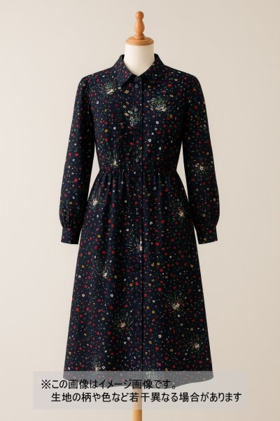 画像1: 生地：ポリエステル100％小花柄プリント（黒） (1)