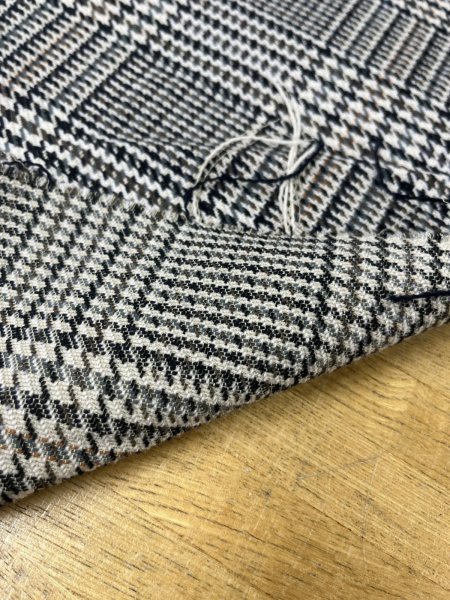 画像4: 生地：千鳥格子柄 ウールポリエステル（ベージュ×茶） (4)