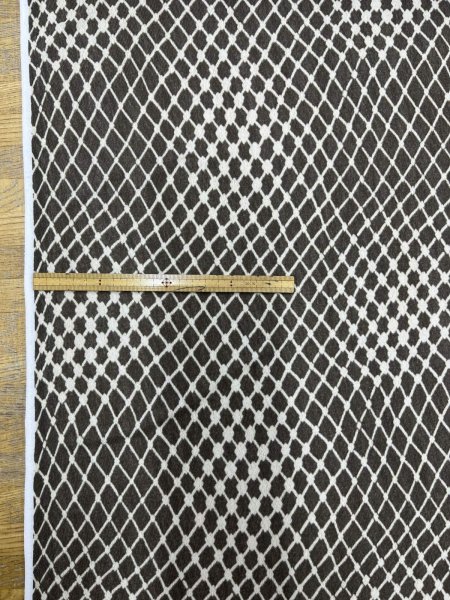 画像2: 生地：ポリエステルニット起毛タッチ（ベージュ×ブラウン） (2)