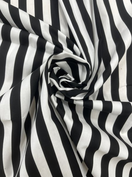 画像7: 生地：綿100％ストライププリント（白地×黒） (7)