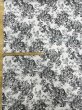 画像2: 生地：綿100％花柄リアルプリント（白地×黒） (2)