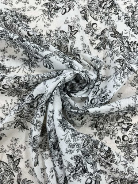 画像7: 生地：綿100％花柄リアルプリント（白地×黒） (7)