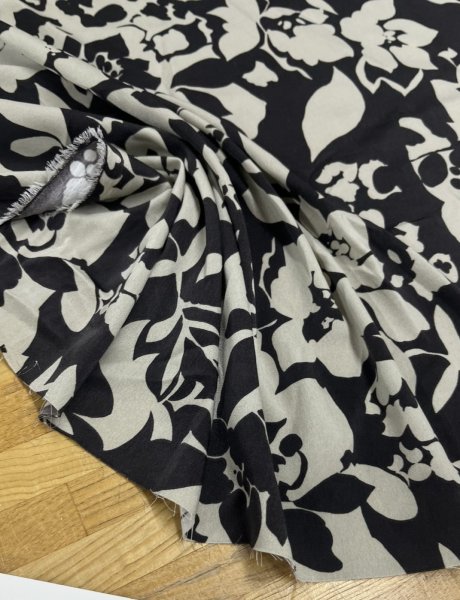 画像6: 生地：ツートンカラーフラワープリント生地（薄ベージュ×こげ茶） (6)