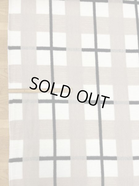 画像2: 生地：大柄チェック起毛ウール混ファブリック（白×黒×グレージュ） (2)