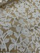 画像7: 生地：オーガンジー花柄刺繍レース（ベージュ） (7)