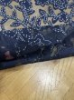 画像4: 生地：オーガンジー花柄刺繍レース（ネイビー） (4)