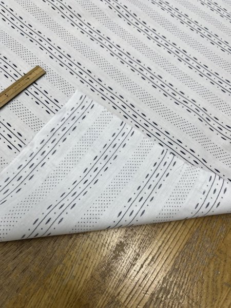 画像4: 生地：綿プリント ストライプドット（白×濃紺） (4)