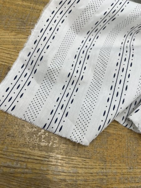 画像8: 生地：綿プリント ストライプドット（白×濃紺） (8)