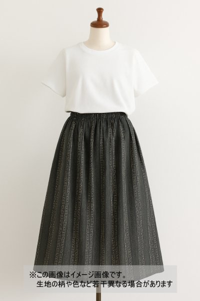 画像1: 生地：綿プリント ストライプドット（ブラック×ベージュ） (1)