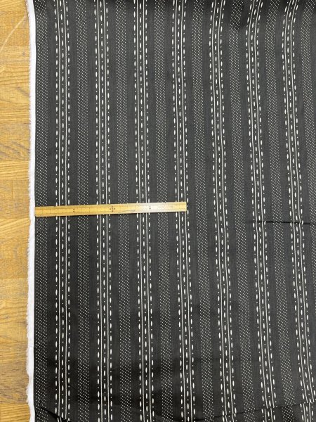 画像2: 生地：綿プリント ストライプドット（ブラック×ベージュ） (2)