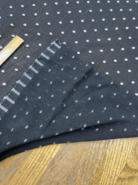画像4: 生地：ポリエステル ジョーゼット スノーカット（黒／白ドット） (4)