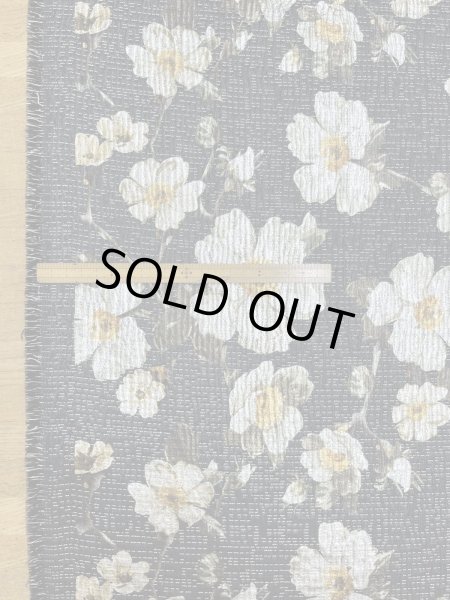 画像2: 生地：ポリエステル100％ フローラルジャカード（ブラック／ゴールド） (2)