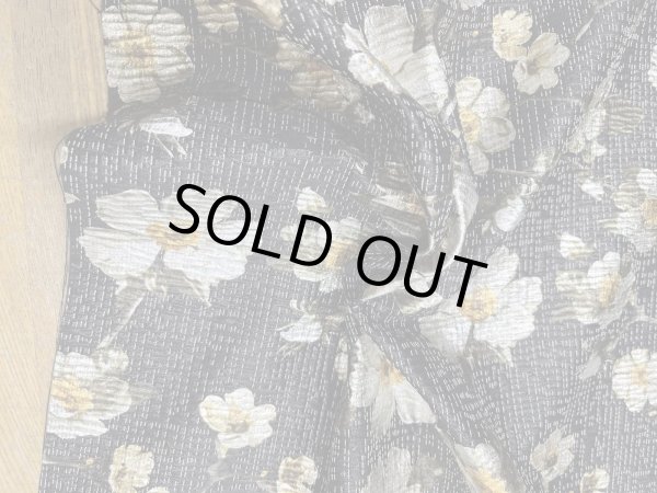 画像6: 生地：ポリエステル100％ フローラルジャカード（ブラック／ゴールド） (6)