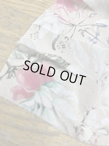 画像8: 生地：ポリエステル100％ フローラルプリント（ヴィンテージクリーム） (8)