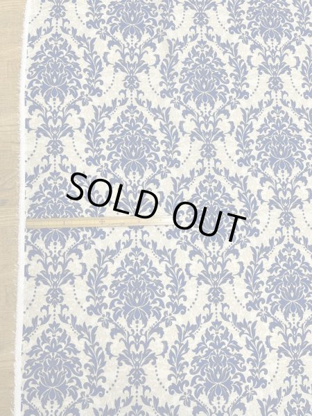 画像2: 生地：ポリエステル100％ ダマスク柄プリント（ベージュ×ブルー） (2)