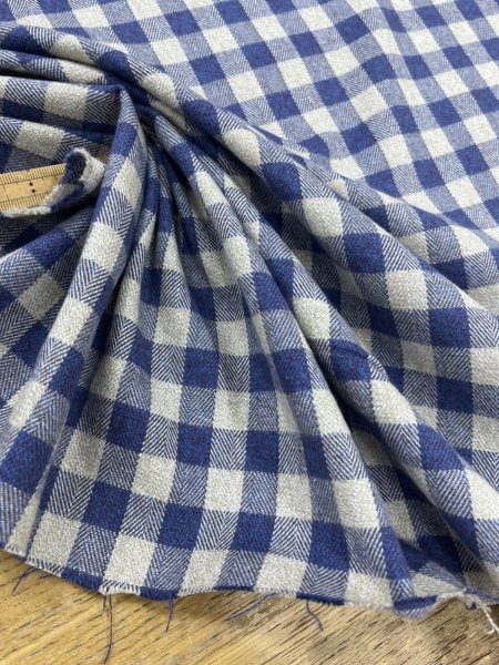 画像6: 生地：綿100％先染め綿麻キャンバスチェック柄（生成×紺） (6)