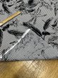画像5: 生地：綿100％／70ローン 先染めストライプ 花柄プリント（紺×白） (5)