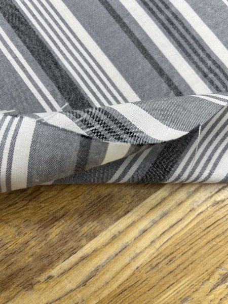 画像5: 生地：綿風ポリエステル混ストライプ（グレー） (5)