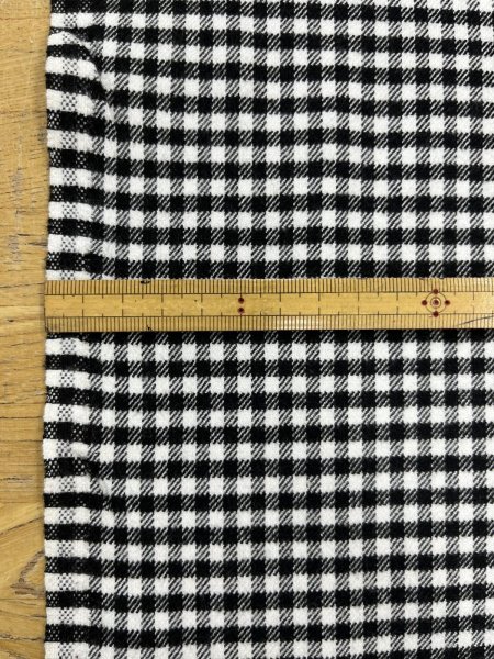 画像3: 生地：ポリエステル 綿風微起毛ギンガムチェック（白×黒） (3)
