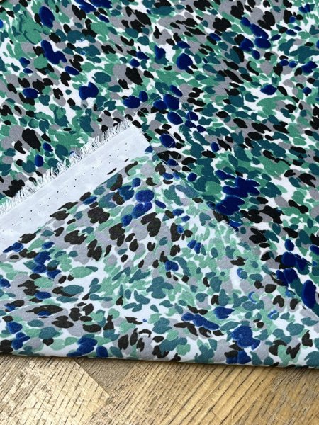 画像4: 生地：ポリ100％フェミニッシュサテン（グリーンミックス） (4)