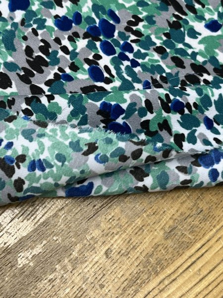 画像5: 生地：ポリ100％フェミニッシュサテン（グリーンミックス） (5)