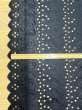 画像2: 生地：ポリ綿両耳スカラップ刺繍レース（黒） (2)