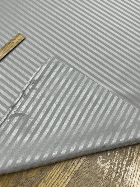 画像4: 生地：ポリストレッチサテンストライプ（グレー） (4)