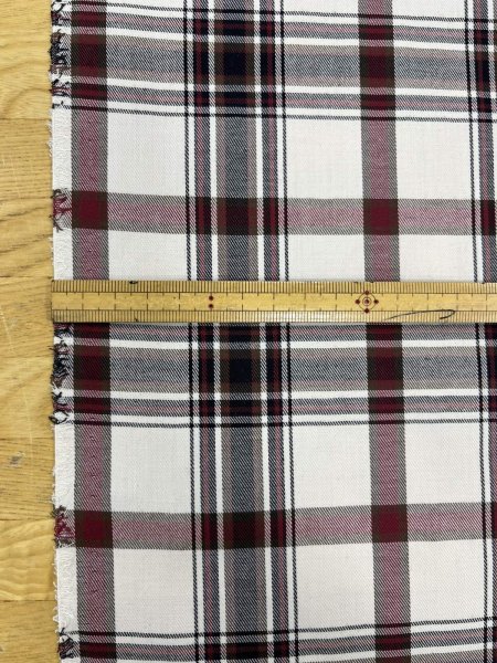 画像3: 生地：ポリエステルチェック／平織（生成り×エンジ×ブラウン） (3)