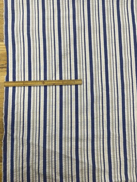 画像2: 生地：綿ポリエステル リップル風凹凸ストライプ（ホワイト×ブルー×ベージュ） (2)