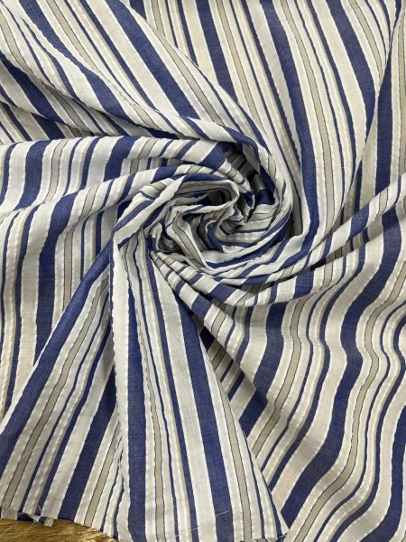 画像6: 生地：綿ポリエステル リップル風凹凸ストライプ（ホワイト×ブルー×ベージュ） (6)