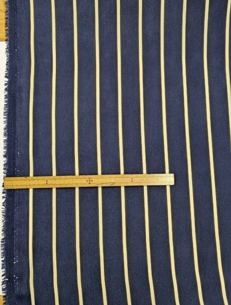 画像2: 生地：ポリエステルデシン ストライプ（ネイビー×ベージュ） (2)