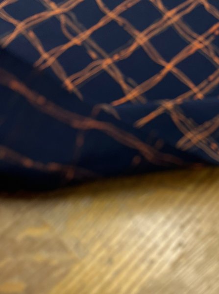 画像4: 生地：ポリエステル100％手描き風格子プリント デシン（ネイビー×オレンジ） (4)