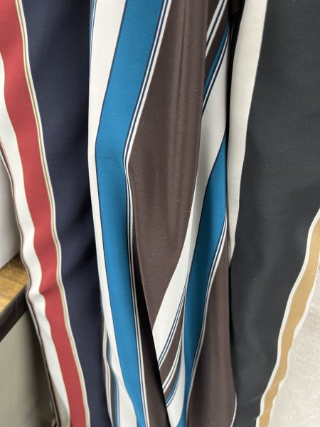 画像8: 生地：ポリエステル100％デシンボーダープリント（ブルー） (8)