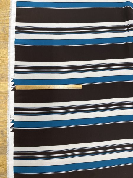 画像2: 生地：ポリエステル100％デシンボーダープリント（ブルー） (2)