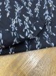 画像5: 生地：綿100％葉っぱ柄プリント（黒／グレー） (5)