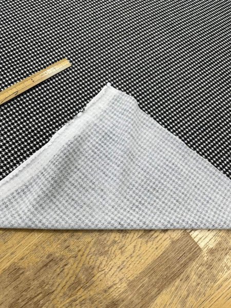 画像4: 生地：ポリエステル100％千鳥柄2WAYニット（白×黒） (4)