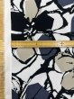 画像3: 生地：綿100％ 手描き風花柄コットン（白地／ベージュ・黒） (3)