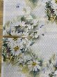 画像2: 生地：ポリエステル100％ スノーカットボイル 花柄（白地） (2)