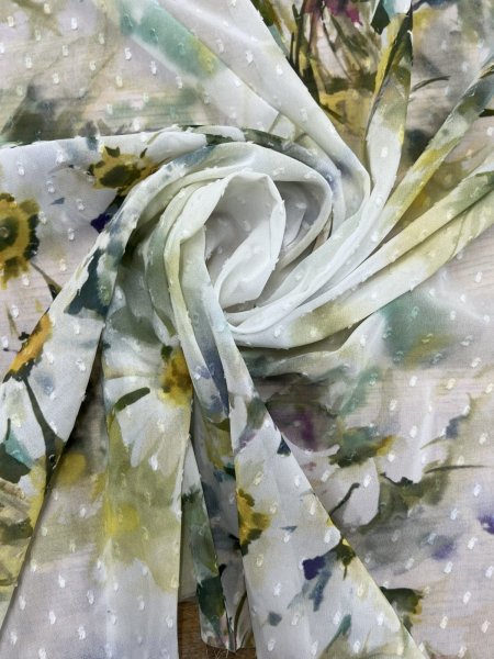 画像7: 生地：ポリエステル100％ スノーカットボイル 花柄（白地） (7)