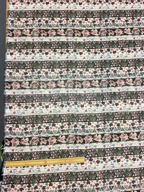 生地 花柄ボーダープリント 茶系 日暮里繊維街 要藤商店 ようとう商店 生地 花柄ボーダープリント 茶系 日暮里繊維街 要藤商店 ようとう商店